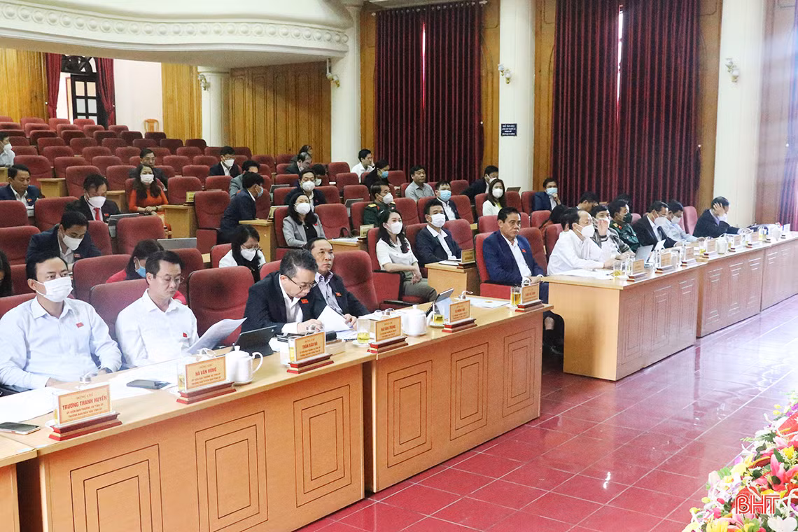 Kỳ họp thứ 5 HĐND tỉnh Hà Tĩnh thông qua 3 nghị quyết quan trọng về quy hoạch, đầu tư công