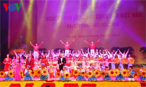 Mít tinh trọng thể kỷ niệm 85 năm thành lập Đảng Cộng sản Việt Nam ảnh 3 Mít tinh trọng thể kỷ niệm 85 năm thành lập Đảng Cộng sản Việt Nam ảnh 3