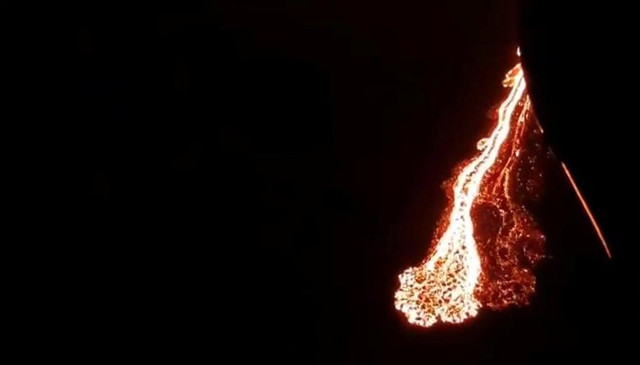 Núi lửa Iceland “tỉnh giấc” sau 6.000 năm, phun trào dữ dội