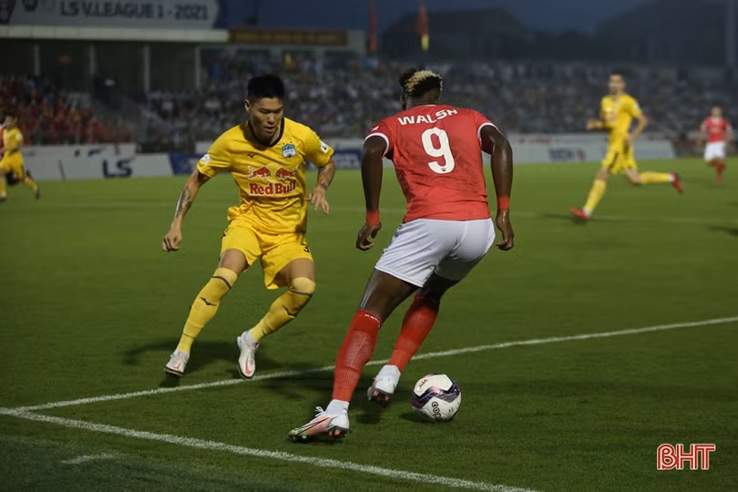 Xem trực tiếp: Hồng Lĩnh Hà Tĩnh gặp Hoàng Anh Gia Lai