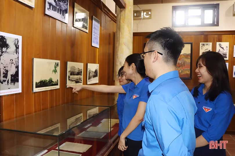 Bàn giao công trình thanh niên tại Khu di tích cố Tổng Bí thư Hà Huy Tập