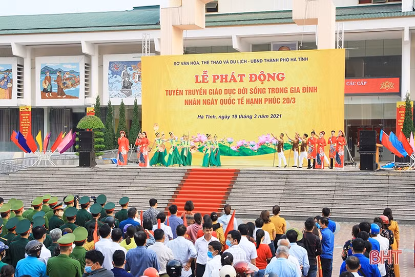 Tuyên truyền giáo dục đời sống trong gia đình ở Hà Tĩnh