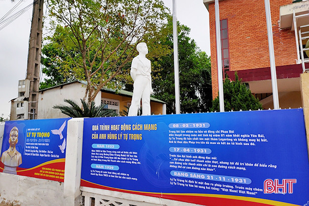 Tôn tạo tượng đài anh hùng liệt sỹ Lý Tự Trọng giữa rừng chè Hương Khê