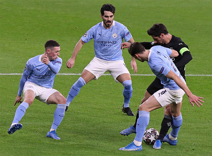 Kết quả Man City 2-0 Mgladbach: Man xanh nhẹ nhàng và tứ kết