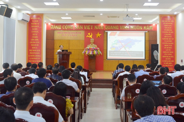 Tập trung tuyên truyền công tác bầu cử ĐBQH và đại biểu HĐND các cấp