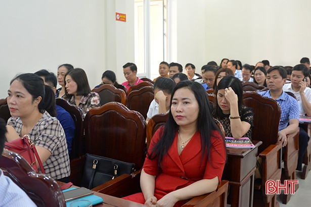 Tập trung tuyên truyền công tác bầu cử ĐBQH và đại biểu HĐND các cấp