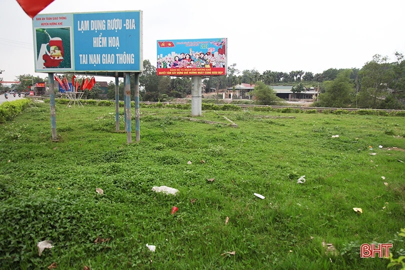 Hiểm họa tai nạn từ bất cập ở đảo giao thông trên tuyến Hương Khê - TP Hà Tĩnh