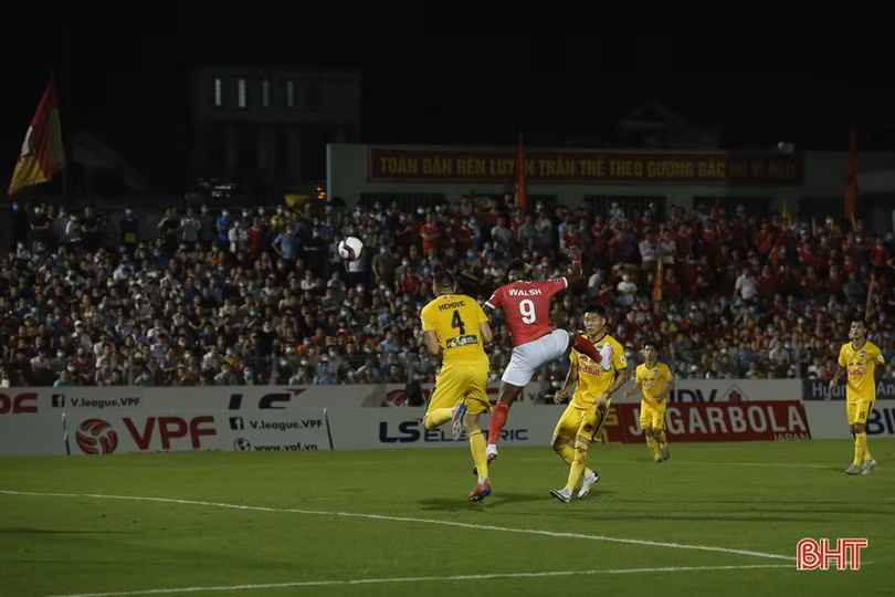 Xem trực tiếp: Hồng Lĩnh Hà Tĩnh gặp Hoàng Anh Gia Lai