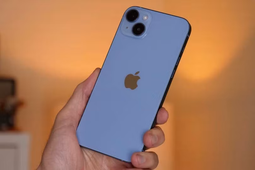 iPhone 14 Plus. Ảnh: Digital Trends.
