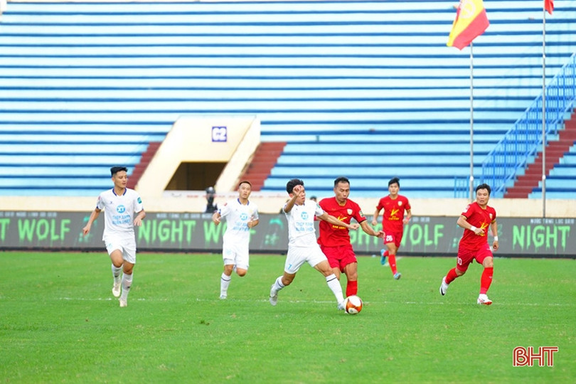 Thất bại trên sân Thiên Trường, Hồng Lĩnh Hà Tĩnh kết thúc mùa giải ở vị trí thứ 8