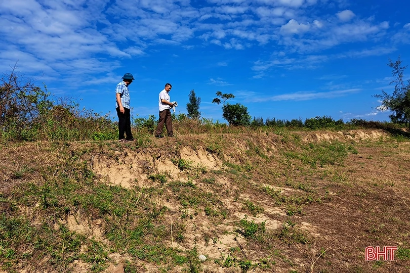Nỗi lo mất an toàn tuyến đê ngăn mặn ở Nghi Xuân