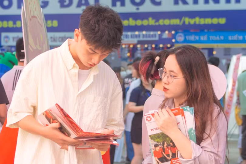 Công bố điểm chuẩn đại học