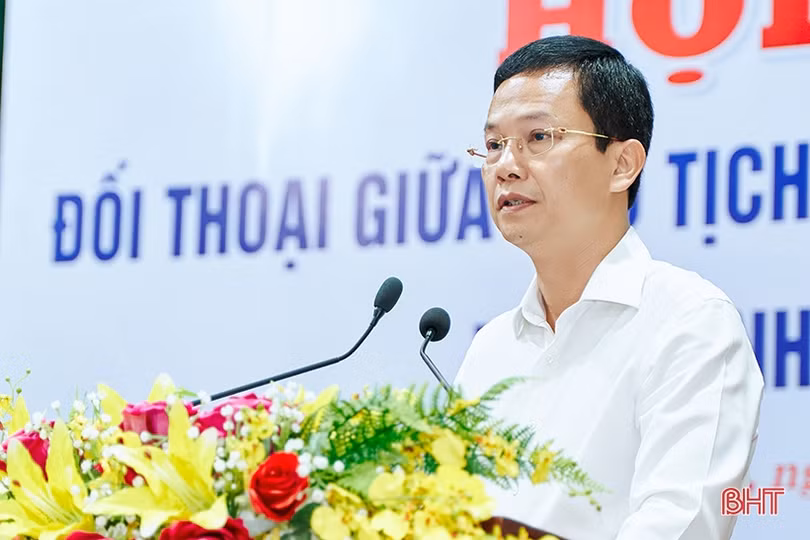 Lãnh đạo thành phố Hà Tĩnh đối thoại với đoàn viên, thanh niên
