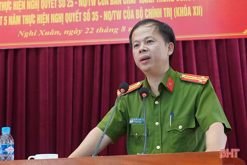 Tăng cường công tác dân vận và bảo vệ nền tảng tư tưởng của Đảng