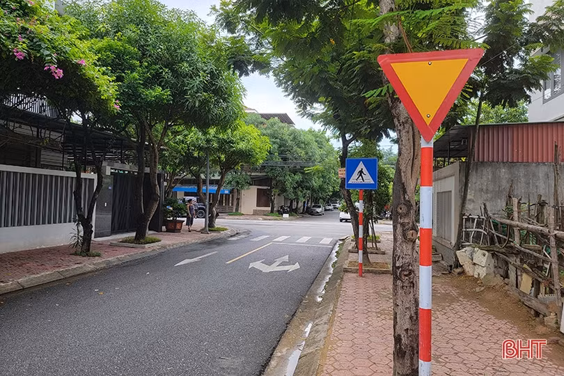 Nhường đường tại các nút giao: Hành động nhỏ, ý nghĩa lớn