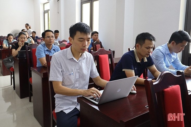 Nâng cao kiến thức an toàn thông tin mạng cho cán bộ CNTT các cơ quan, đơn vị