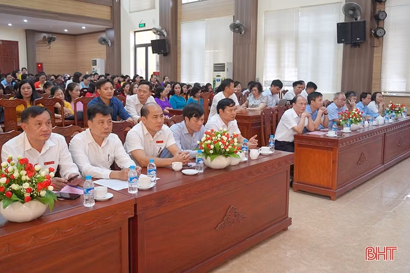 Nghi Xuân quan tâm chuẩn hóa đội ngũ cán bộ, giáo viên