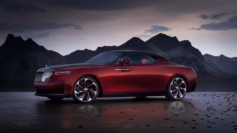 Rolls-Royce Droptail giới hạn 4 chiếc ra mắt, giá quy đổi hơn 585 tỷ đồng