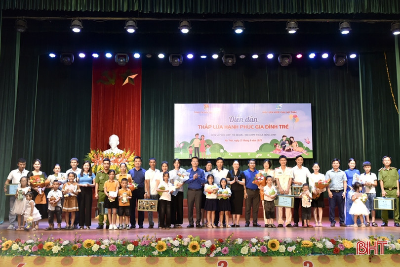 Chia sẻ cách “giữ lửa” hạnh phúc trong gia đình trẻ