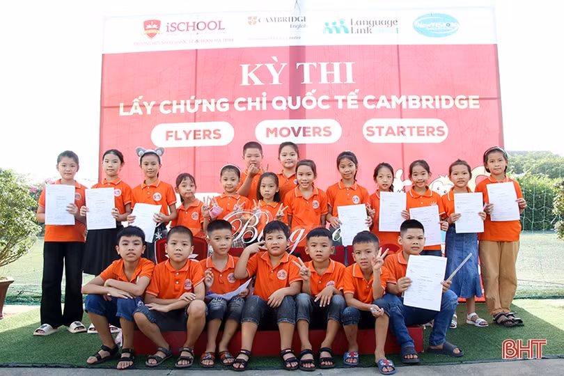 Hơn 400 thí sinh tham dự đánh giá năng lực theo chuẩn Cambridge tại iSchool Hà Tĩnh