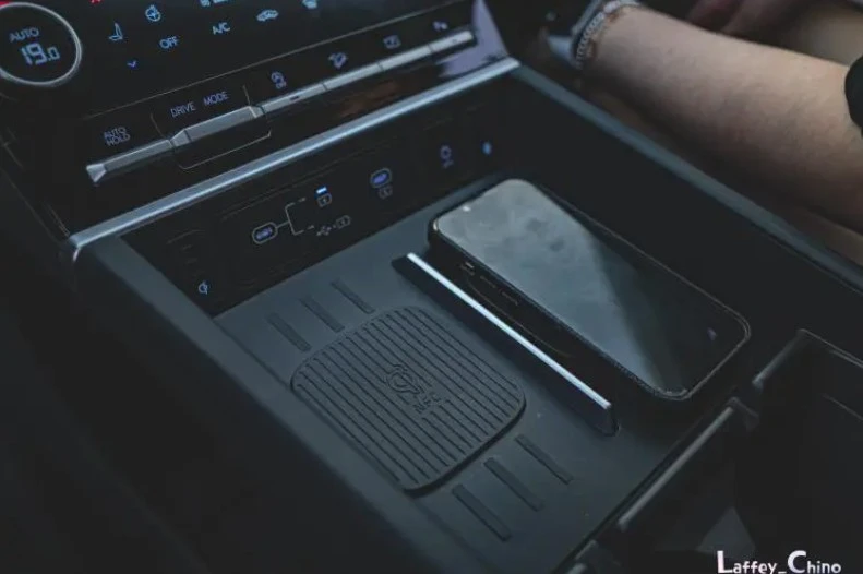 Khám phá chi tiết Hyundai Santa Fe 2024 ngoài đời thực cực ấn tượng