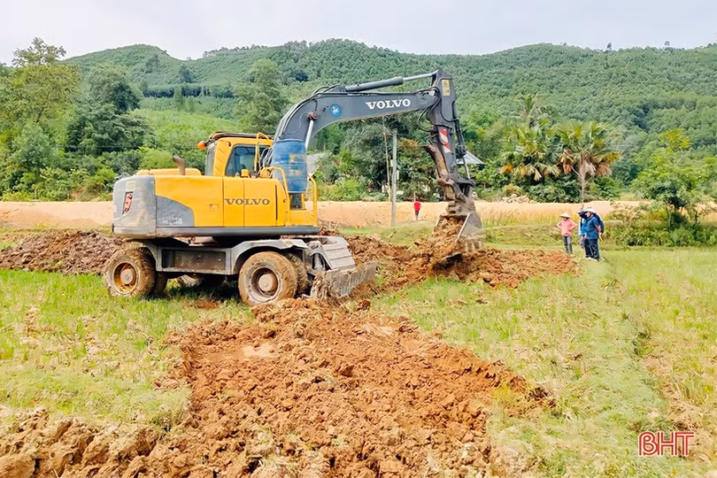 Xã đầu tiên của huyện miền núi Vũ Quang thực hiện dồn điền, đổi thửa