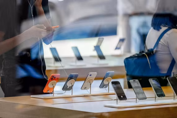 Tin buồn cho người chờ iPhone 18