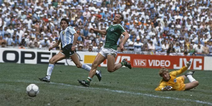 World Cup 1986: Lịch sử gói gọn trong vòng 5 phút