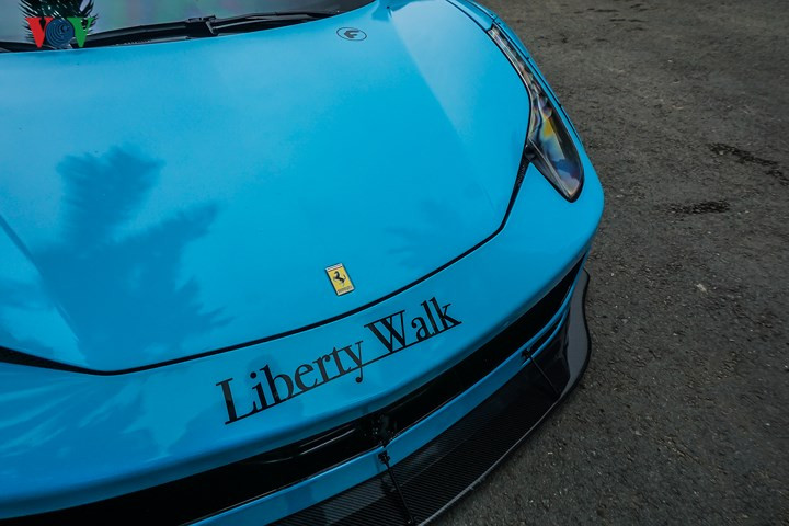 liberty walk ferrari 458 italia được chủ nhân chi 1 tỷ để nâng cấp hình 5 Liberty Walk Ferrari 458 Italia được chủ nhân chi 1 tỷ đồng để nâng cấp
