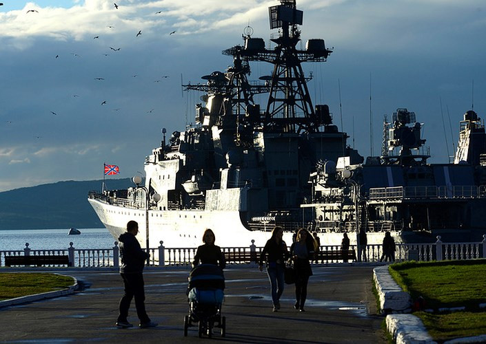 Ảnh: Đội hình tàu ngầm và tàu mặt nước của hạm đội Phương Bắc Nga