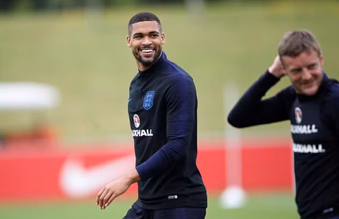 Gót Achilles của 8 ứng viên vô địch World Cup 2018