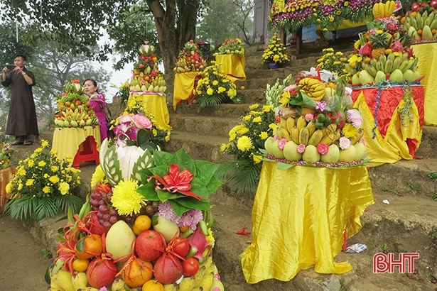 Can Lộc tổ chức chính lễ chùa Hương Tích 2019