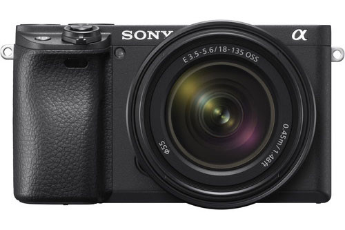 Máy ảnh lấy nét nhanh nhất thế giới về Việt Nam với giá 22,99 triệu