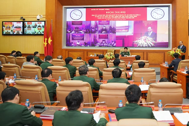 Phát huy sức mạnh tổng hợp, xây dựng khu vực phòng thủ ngày càng vững chắc