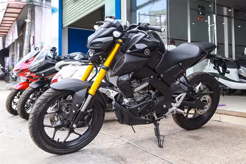 “Chiến binh” Yamaha MT-15 vừa về Việt Nam, giá 79 triệu đồng
