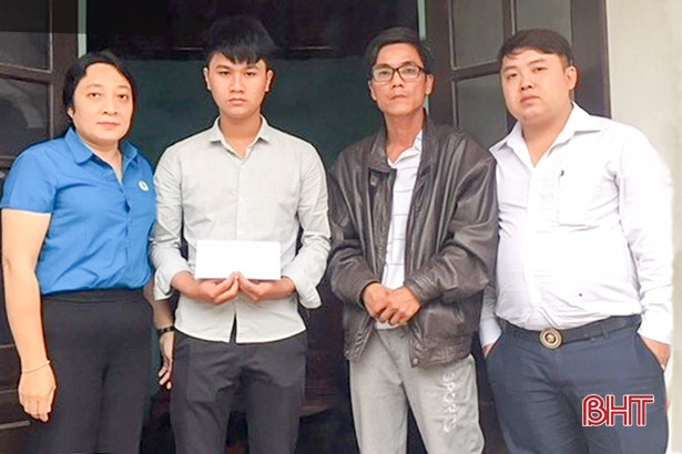 Hà Tĩnh nhiều hoạt động chào mừng 90 năm thành lập Công đoàn Việt Nam