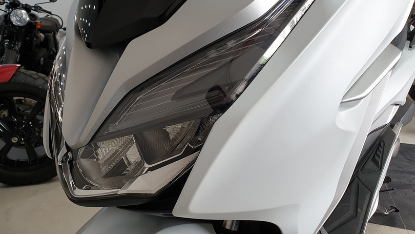 Honda Forza 300 giá 350 triệu đầu tiên về Việt Nam