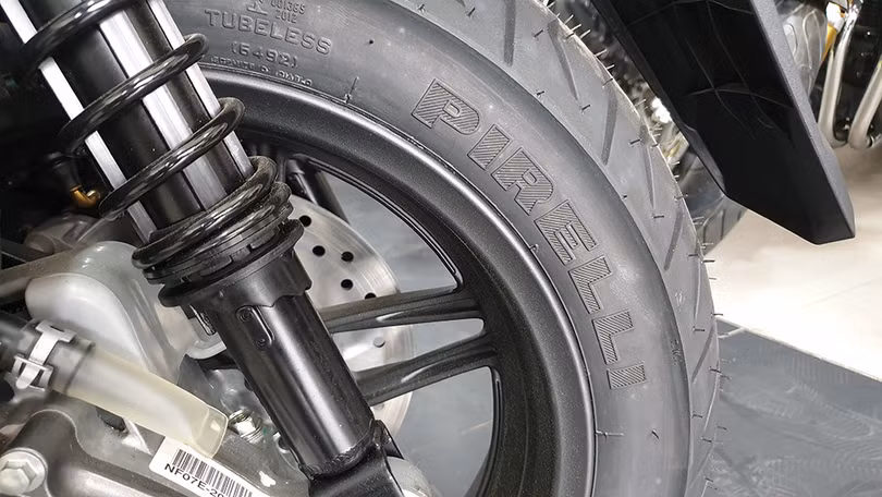 Honda Forza 300 giá 350 triệu đầu tiên về Việt Nam