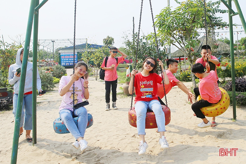 Khu sinh thái Đồng Nôi lập kỷ lục 1 ngày đón hơn 1.200 lượt khách