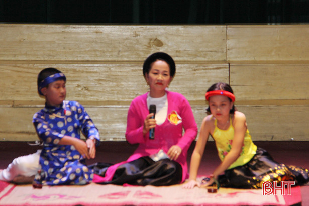 Thi giáo viên làm tổng phụ trách Đội giỏi năm học 2018 - 2019 ở Nghi Xuân