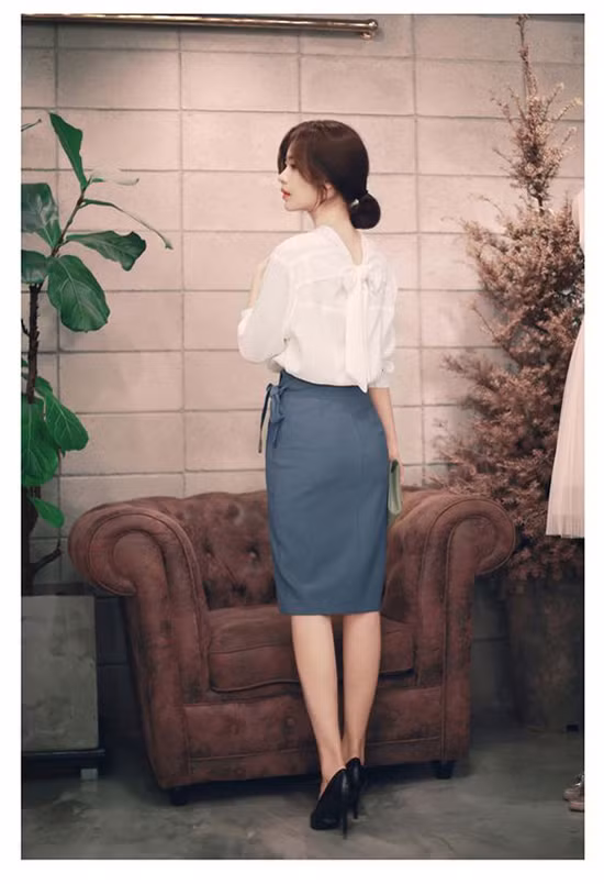 Áo lụa mềm cho nàng công sở trong mùa nắng