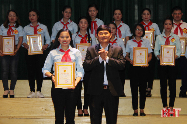 Thi giáo viên làm tổng phụ trách Đội giỏi năm học 2018 - 2019 ở Nghi Xuân