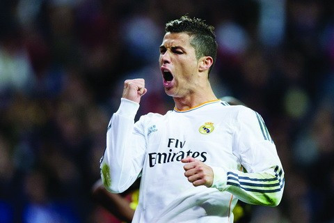 Với Ronaldo, ghi bàn cũng dễ như... hít thở ảnh 2