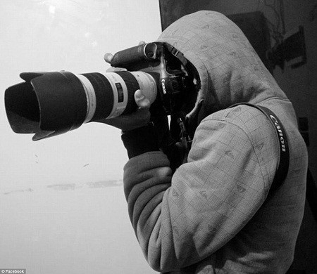 Những gì mà Barakat đã thực hiện trong thời gian qua được những người trong nghề đánh giá cao, nhiều người nói rằng họ rất ngưỡng mộ sự dũng cảm của anh.