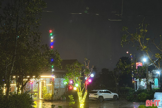 Dựng cây nêu ngày Tết: Đừng quên an toàn điện!