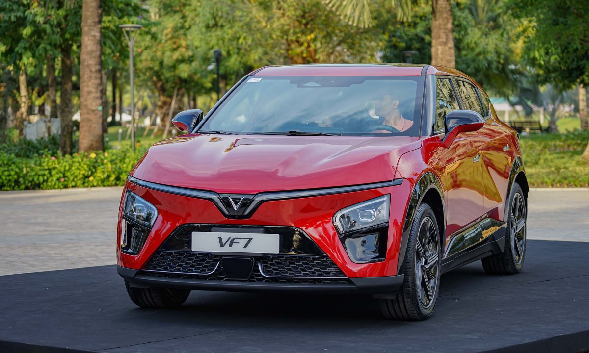 VinFast VF 7 - kẻ thách thức CR-V, CX-5