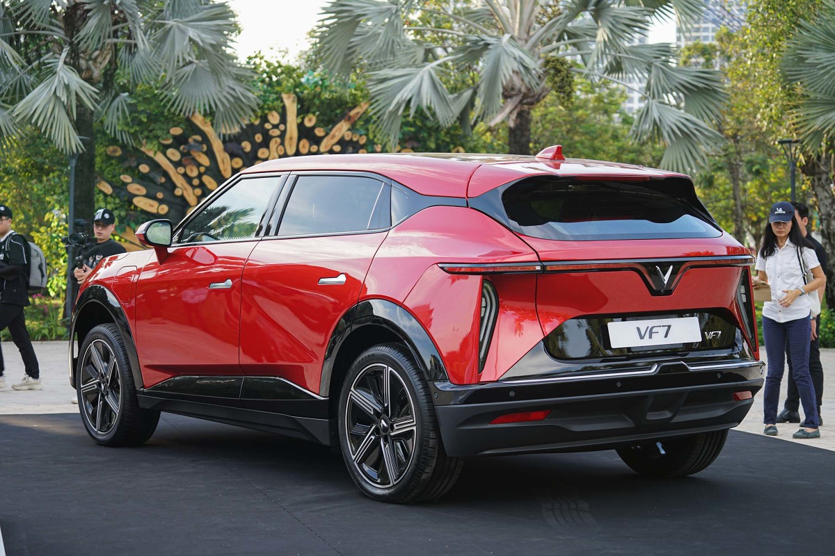 VinFast VF 7 - kẻ thách thức CR-V, CX-5