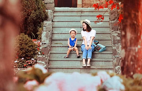 Bộ ảnh đẹp 'Cha mẹ đưa con đi khắp Việt Nam' ảnh 10