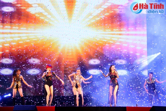 Sôi động đêm hội “Tôi yêu Bia Sài Gòn” ảnh 5