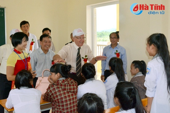 Khánh thành Trường THPT Hương Sơn do tỷ phú Rudolf Walther tài trợ ảnh 4